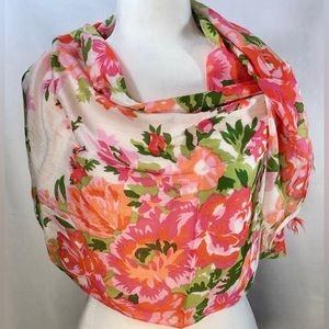 Floral scarf.